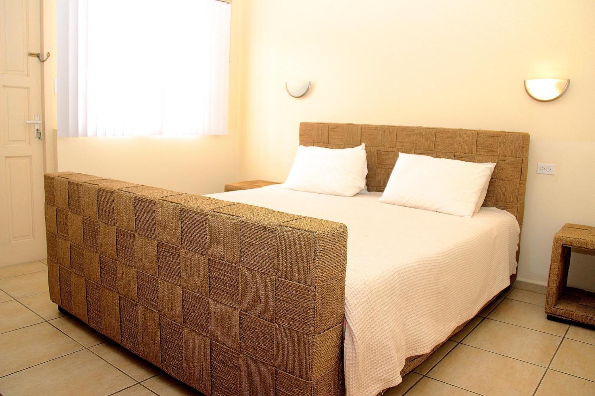 Camacuri Apartments Oranjestad Szoba fotó
